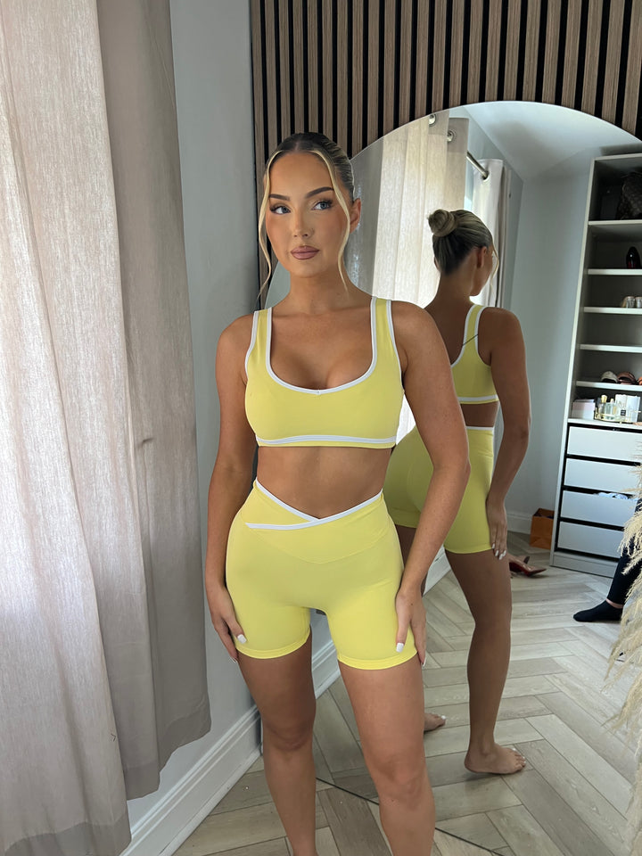 Lemon Seamless Activewear Short Set