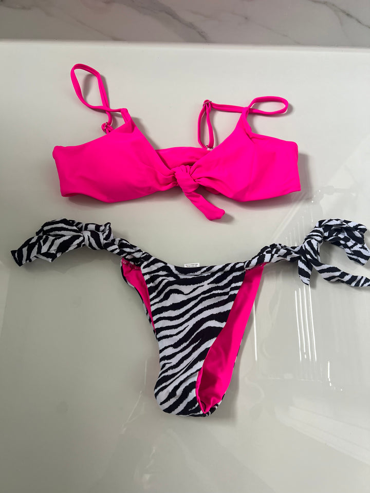 Zebra Bikinis (£1)
